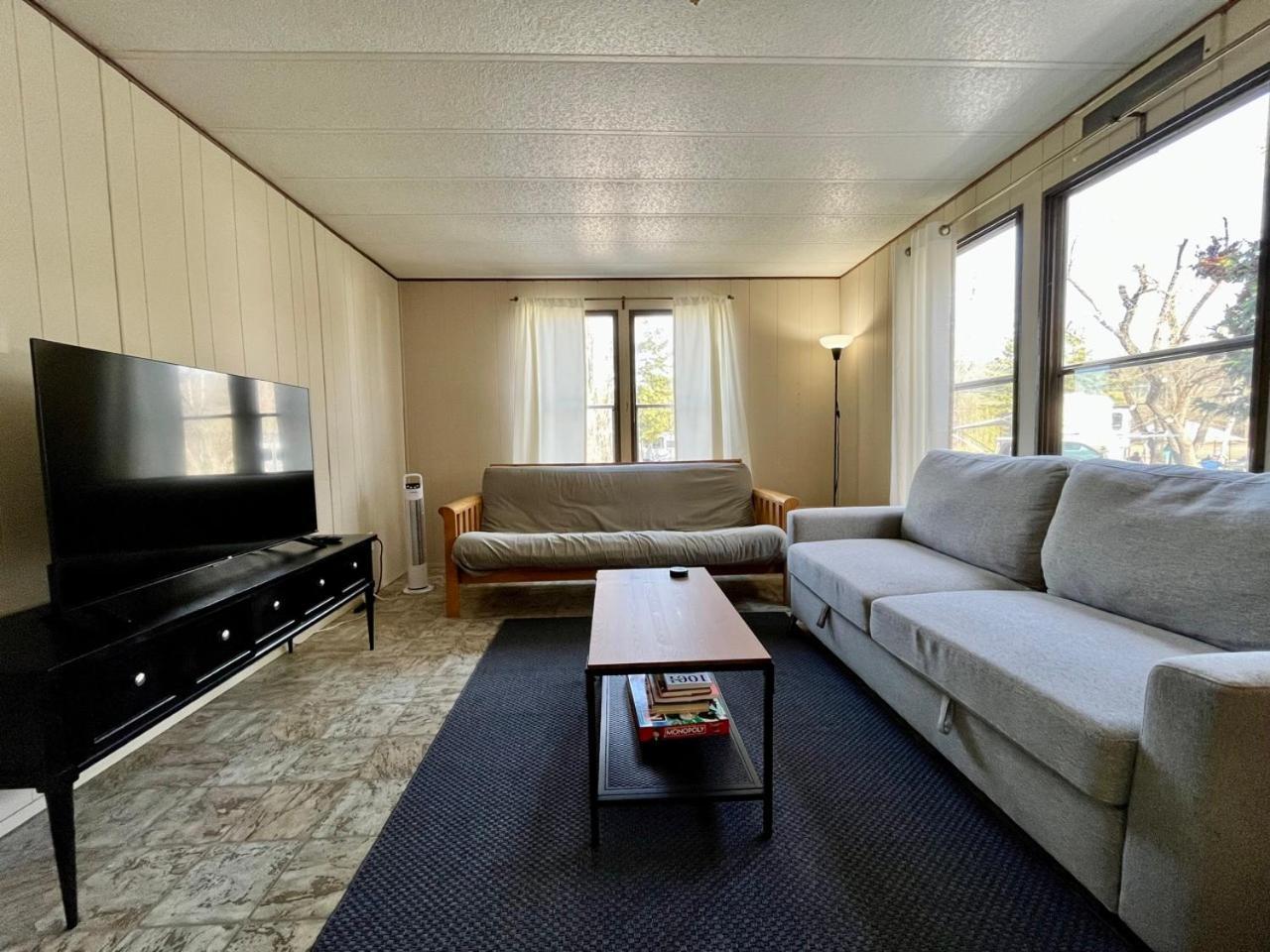 Roberts Roost Resort Quesnel Eksteriør billede